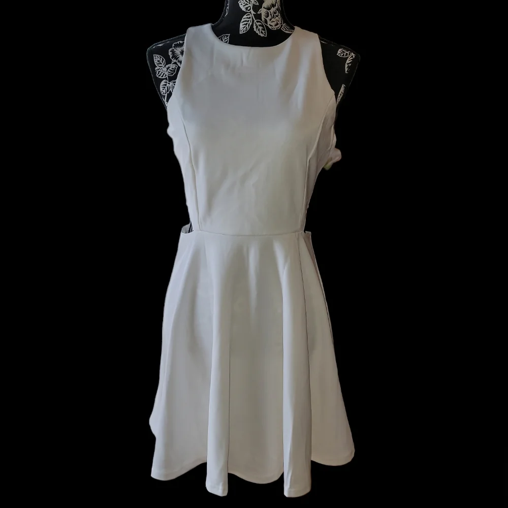 NWT BELONGSCI Womens Sleeveless Cutout A Line Cocktail Party Mini Dress sz med - Picture 5 of 9
